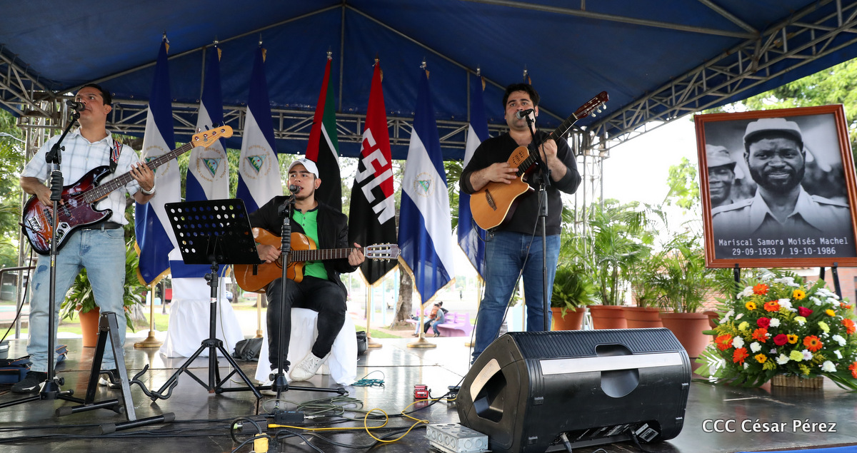 homenaje1